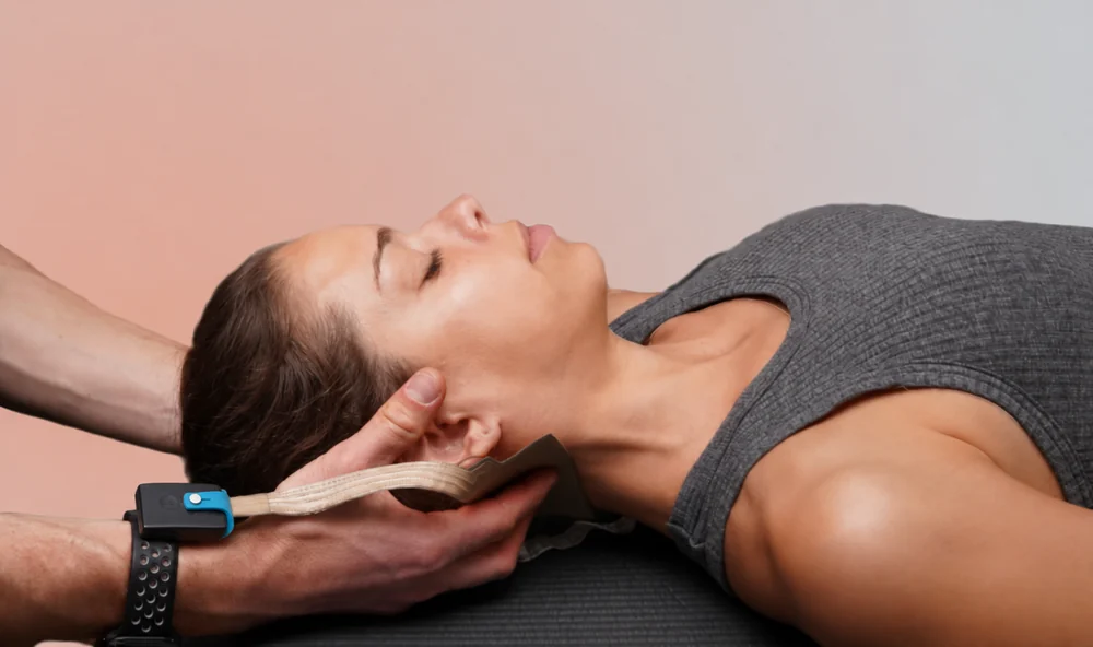 Measurement of applied force during manual therapy